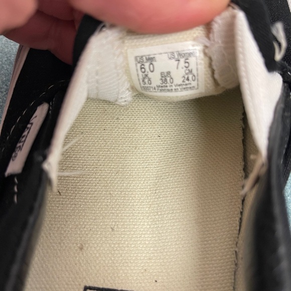 Vans Old Skool Slip On Sneakers Women’s 7.5 Black - Picture 5 of 7